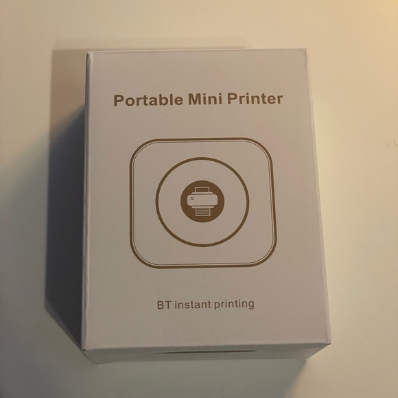 Mini Bluetooth Portable Printer - Picture 2 of 3